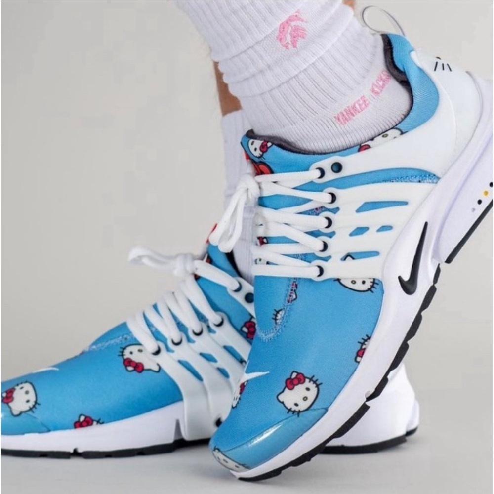 NWOB Nike Air Presto x Hello Kitty Men’s 10/Women’s 11.5 - Picture 2 of 14